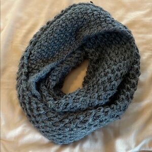 Chunky Dark Gray Knit Scarf